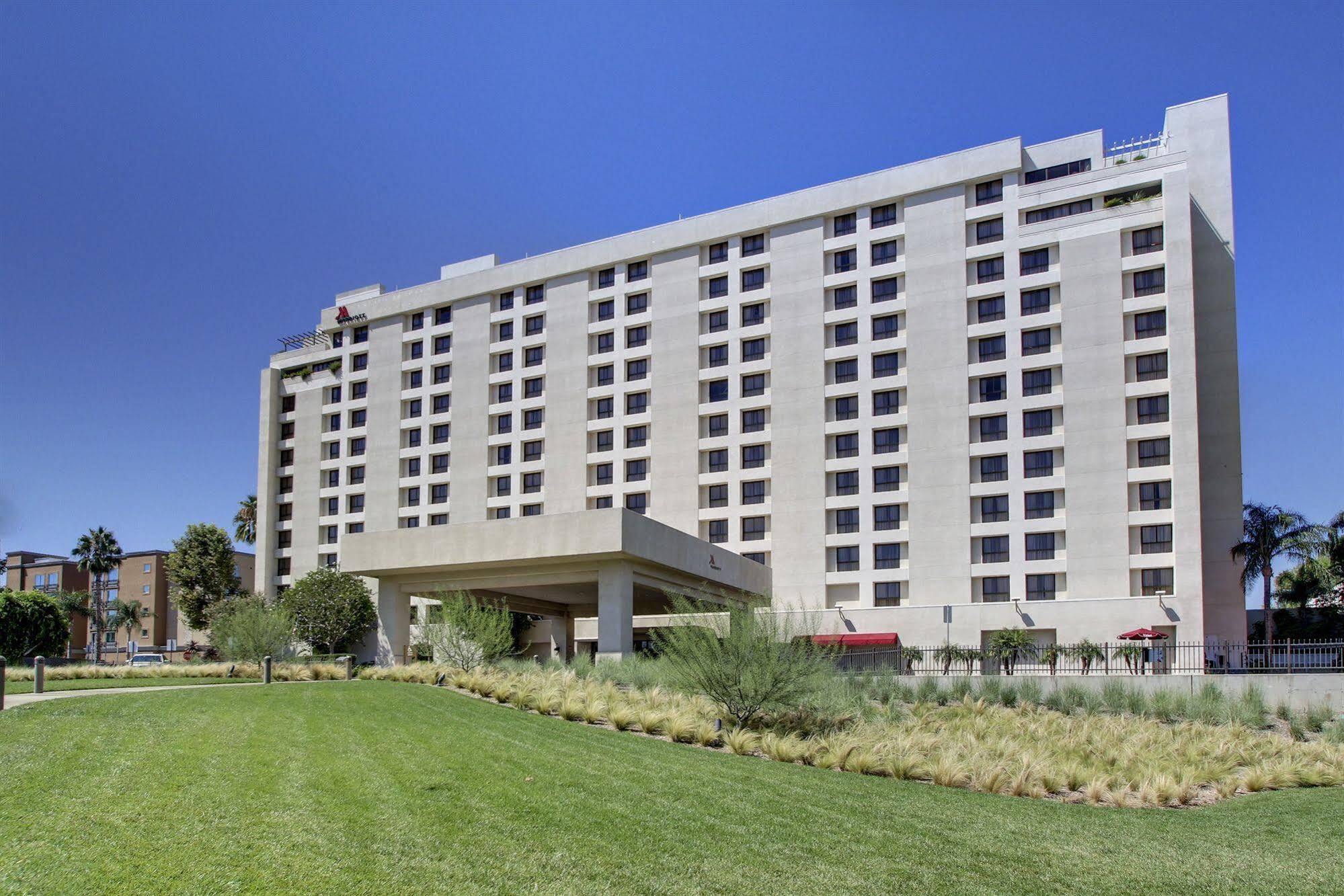 Marriott Riverside At The Convention Center Dış mekan fotoğraf